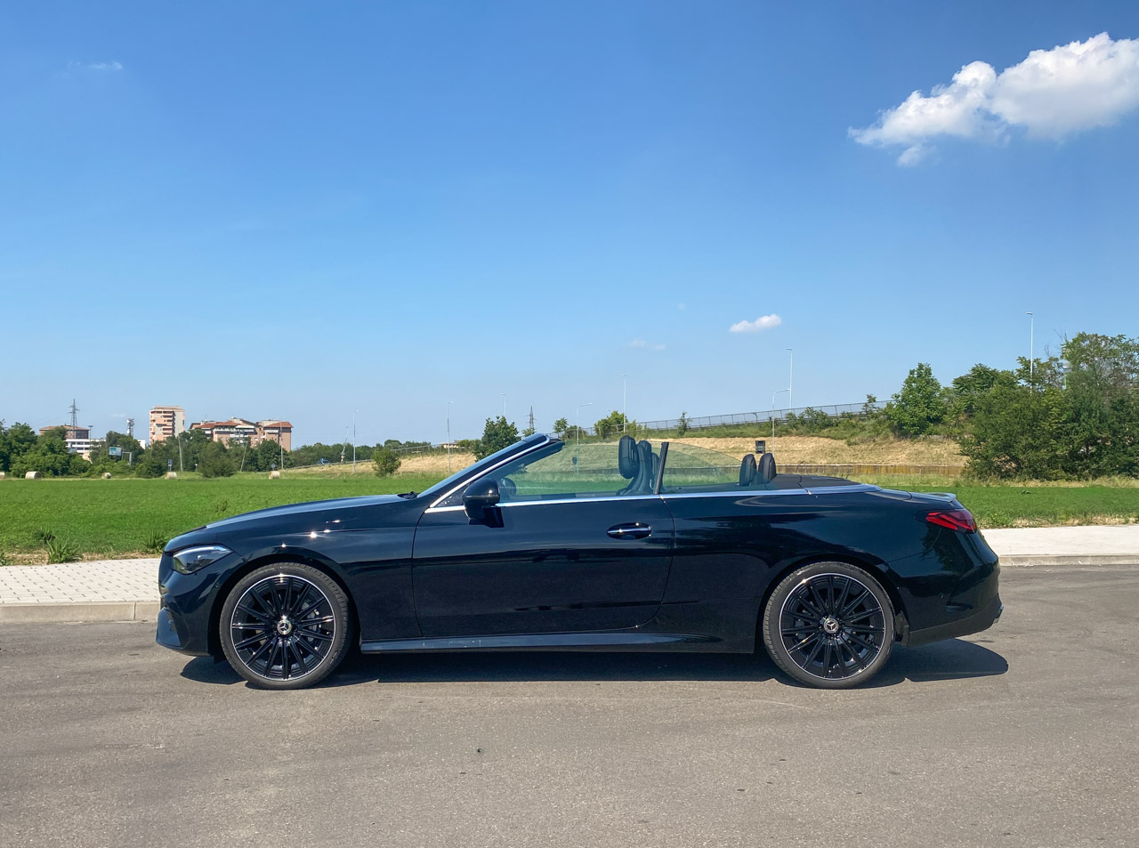 CLE 220 Cabrio-18