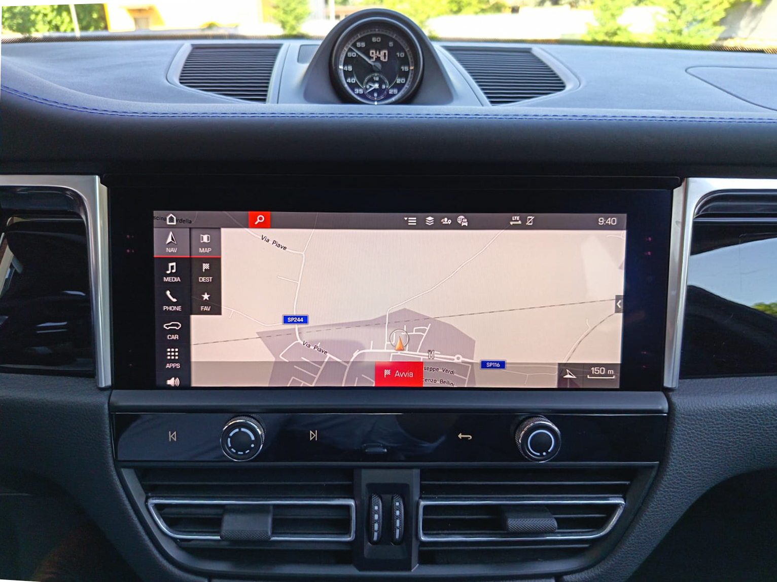 Macan Blu-10