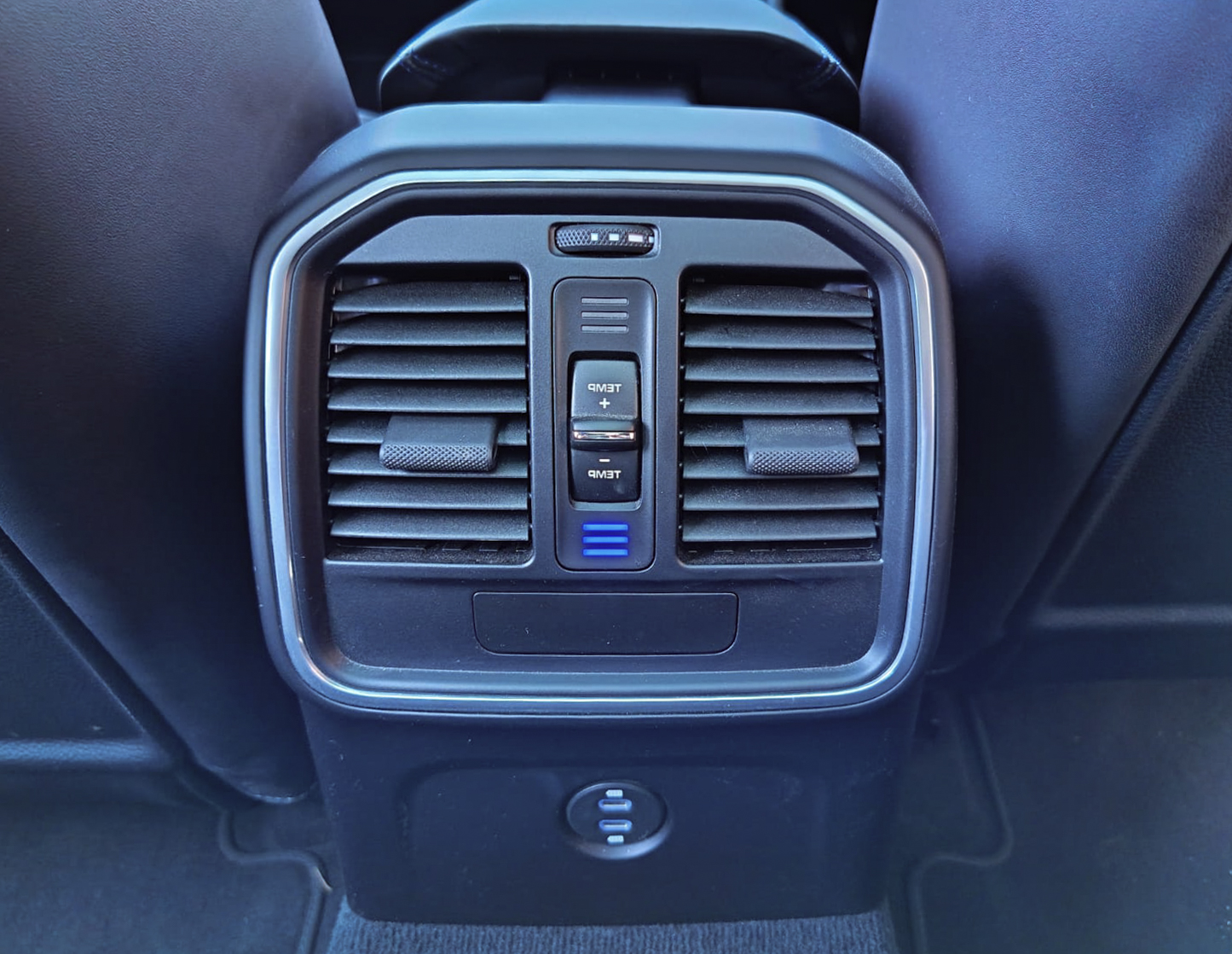 Macan Blu-6