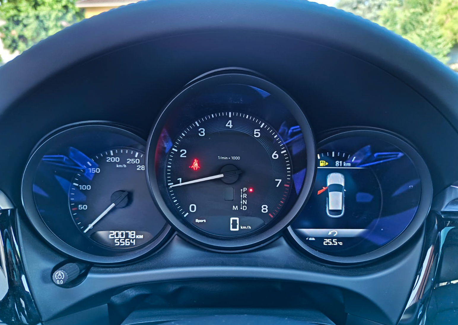 Macan Blu-7