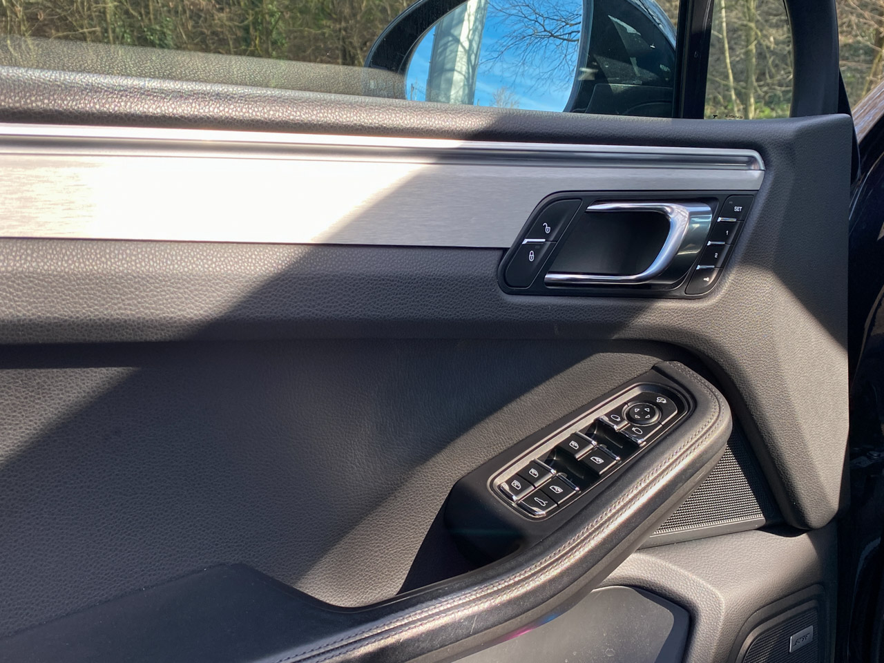 Macan S-07